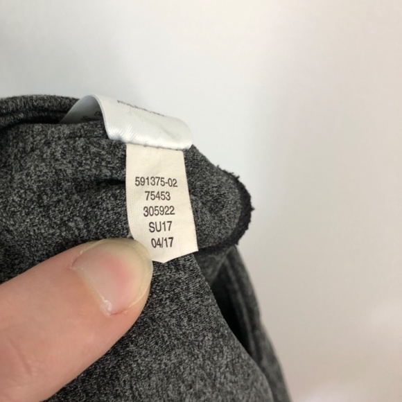 Athleta Salutation Cropped Leggings Grey Black Active Yoga M - Picture 9 of 14